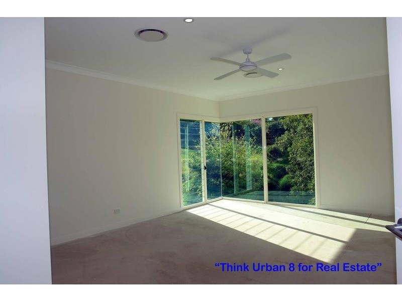 252 Moons Lane, Brookfield QLD 4069